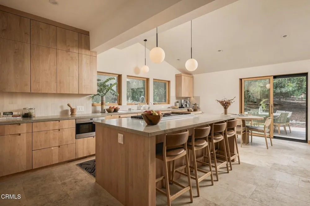 11400 Topa Vista Road Santa Paula, CA 93060