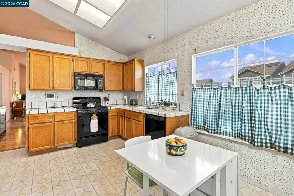 330 Aguilar Pl Pittsburg, CA 94565