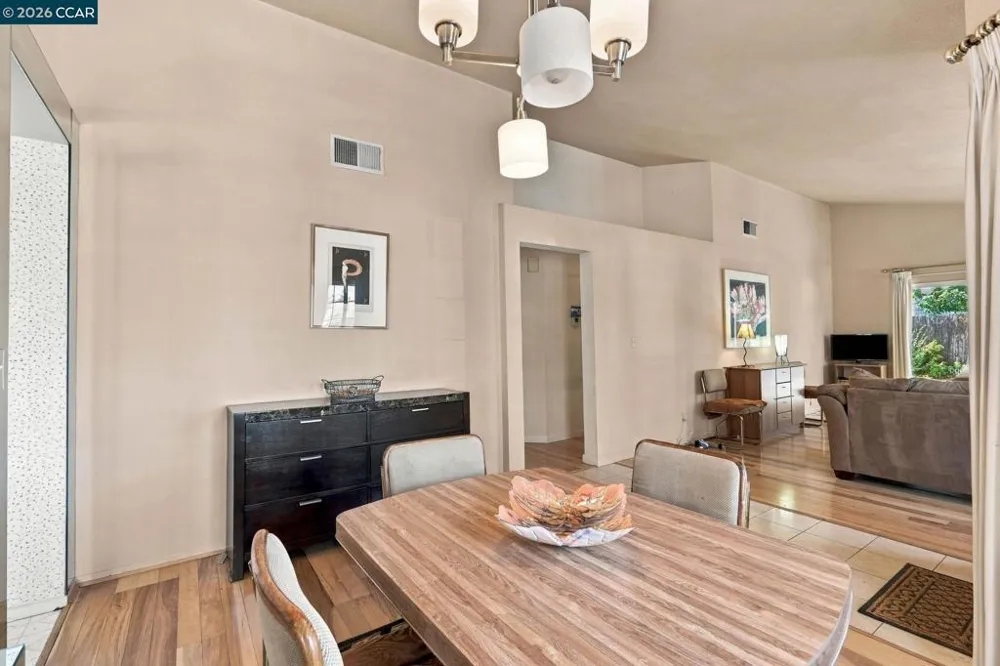 330 Aguilar Pl Pittsburg, CA 94565