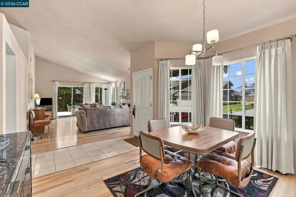 330 Aguilar Pl Pittsburg, CA 94565