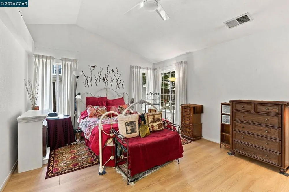 330 Aguilar Pl Pittsburg, CA 94565