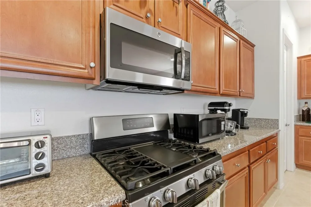 9810 Richland Hills Lane Bakersfield, CA 93306