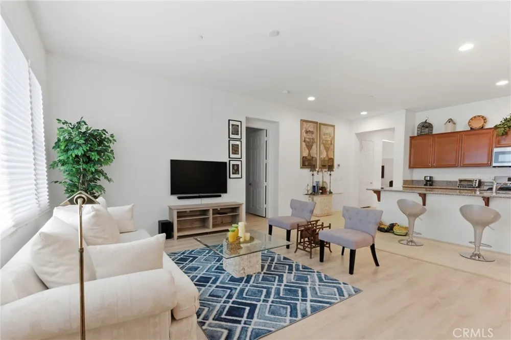 9810 Richland Hills Lane Bakersfield, CA 93306