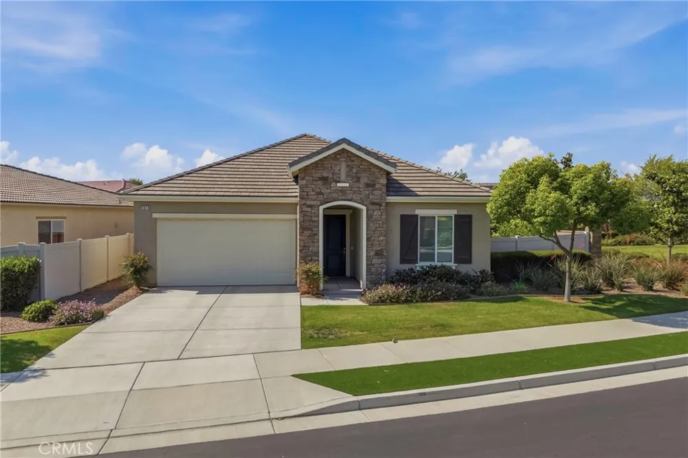 9810 Richland Hills Lane Bakersfield, CA 93306