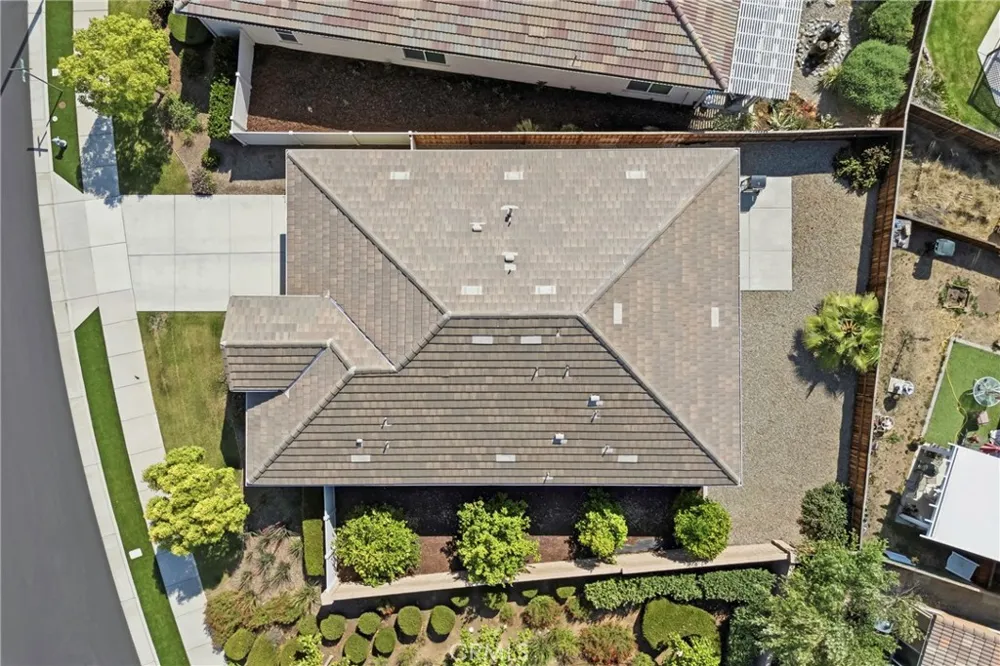 9810 Richland Hills Lane Bakersfield, CA 93306