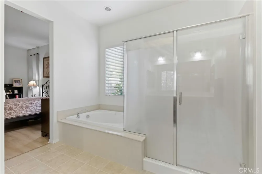9810 Richland Hills Lane Bakersfield, CA 93306