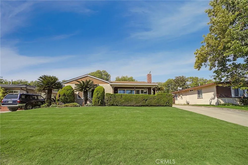 347 W Leeside Glendora, CA 91741