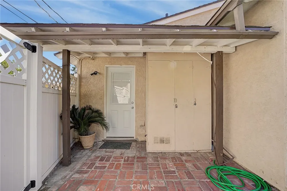 347 W Leeside Glendora, CA 91741
