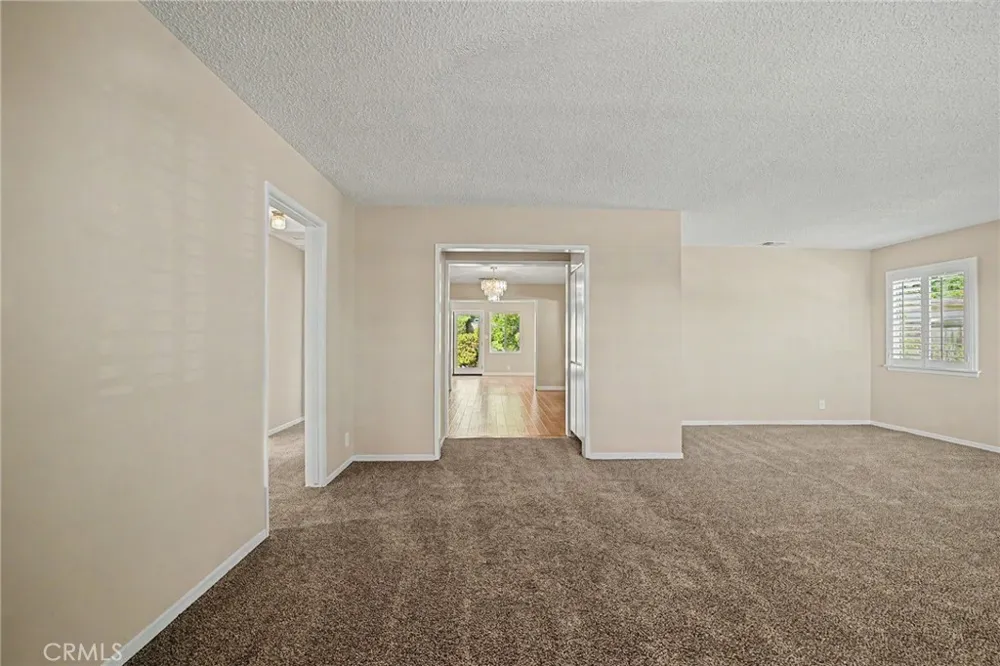 347 W Leeside Glendora, CA 91741