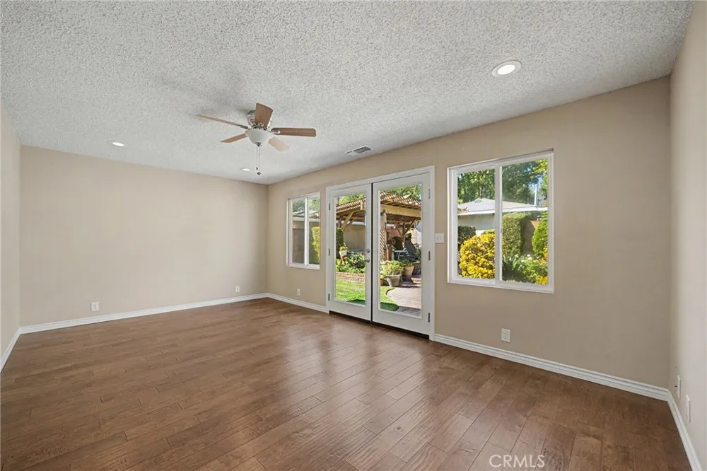 347 W Leeside Glendora, CA 91741