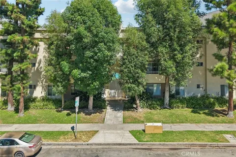 4358 Mammoth Avenue #14