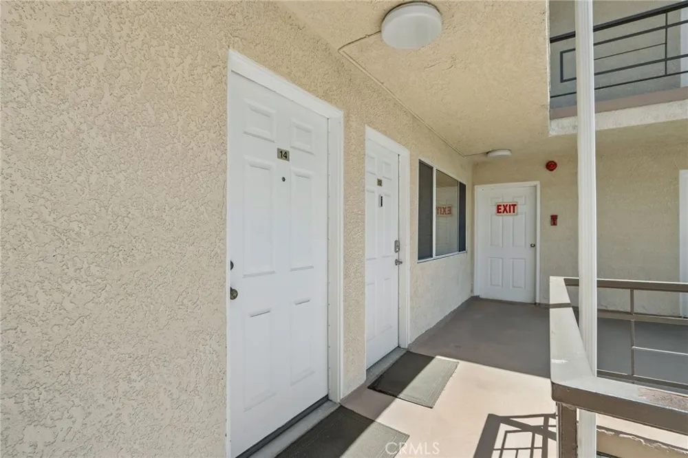 4358 Mammoth Avenue #14 Sherman Oaks, CA 91423