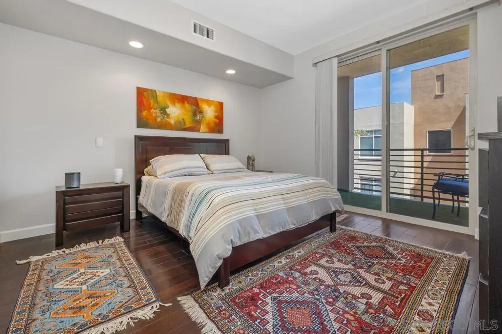 8275 Station Village Ln., #3305 San Diego, CA 92108