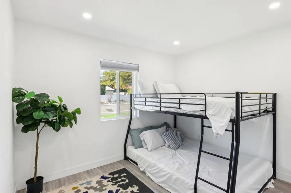 3010 Chuperosa Road Palm Springs, CA 92262