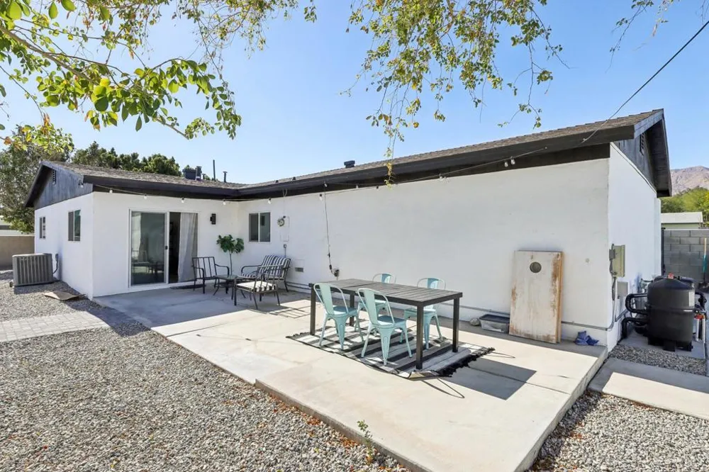3010 Chuperosa Road Palm Springs, CA 92262