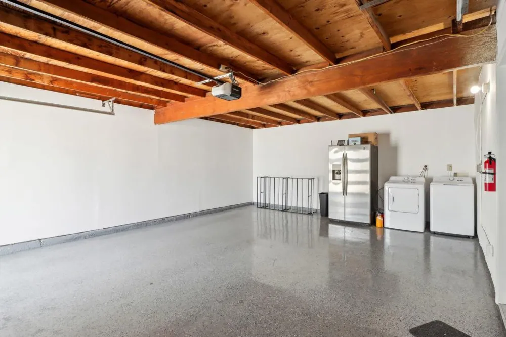 3010 Chuperosa Road Palm Springs, CA 92262