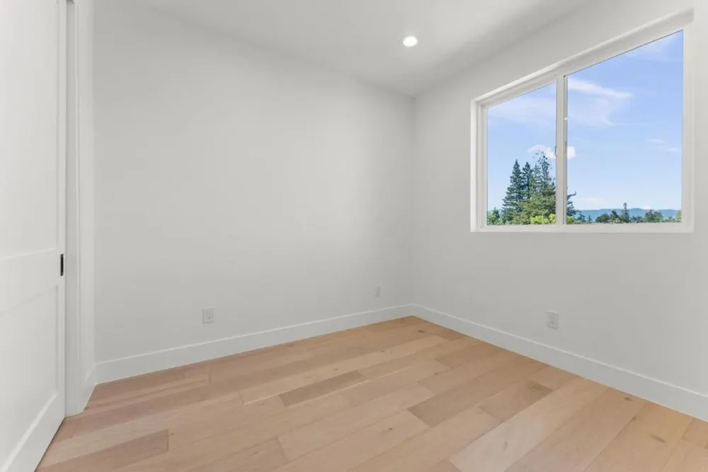 182 W Rincon Avenue Campbell, CA 95008