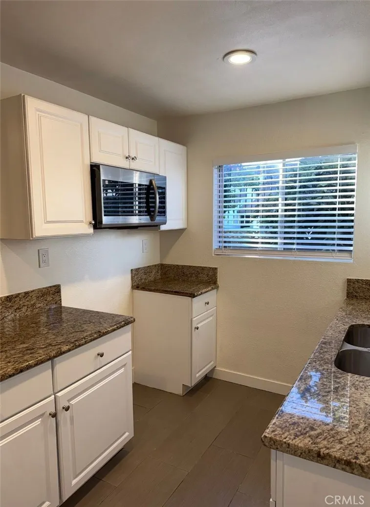 2255 Cahuilla Street #35 Colton, CA 92324