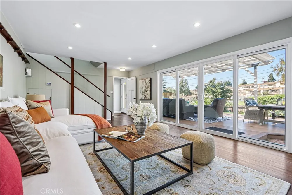224 Vista Del Parque Torrance, CA 90277