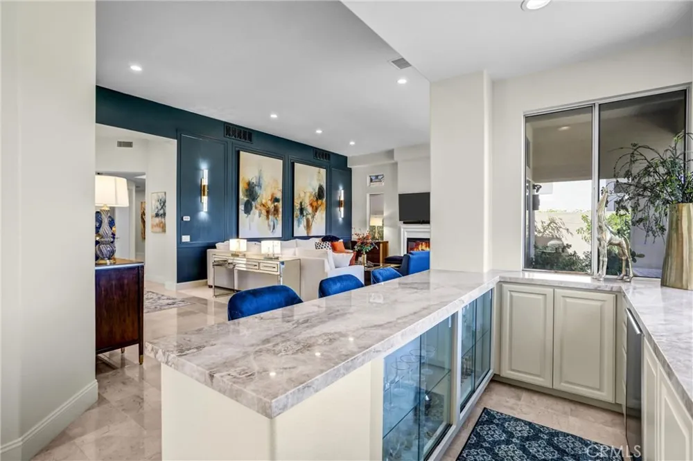 333 White Horse Trail Palm Desert, CA 92211
