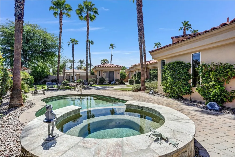 333 White Horse Trail Palm Desert, CA 92211