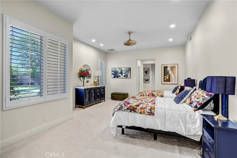 333 White Horse Trail Palm Desert, CA 92211