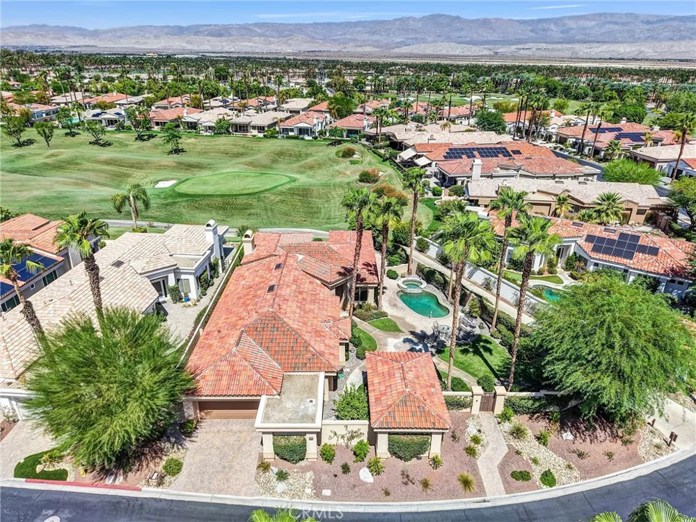 333 White Horse Trail Palm Desert, CA 92211