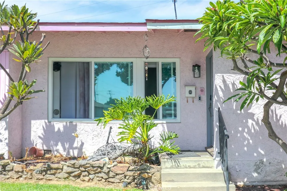 8653 Norwood Place Rosemead, CA 91770