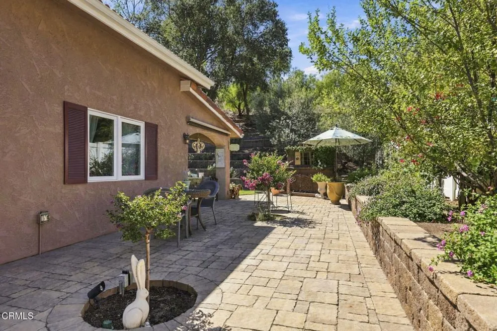 1085 Paquita Street Camarillo, CA 93012