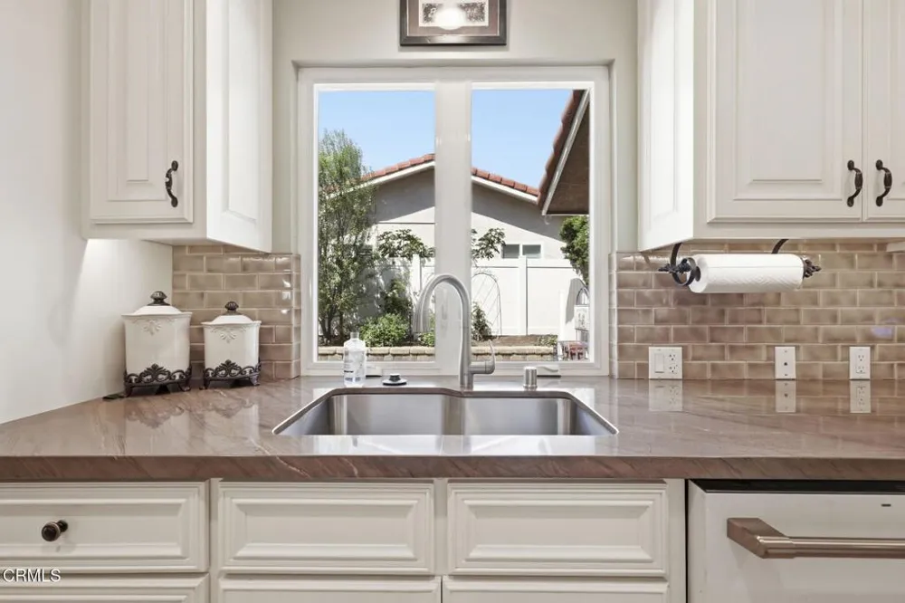 1085 Paquita Street Camarillo, CA 93012