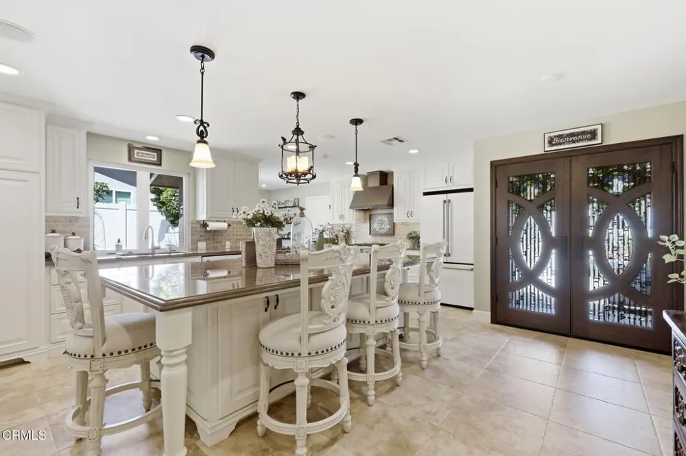 1085 Paquita Street Camarillo, CA 93012