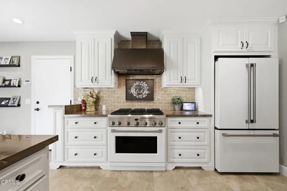 1085 Paquita Street Camarillo, CA 93012