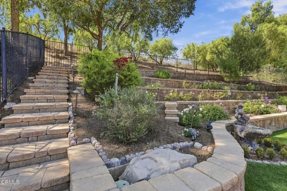 1085 Paquita Street Camarillo, CA 93012
