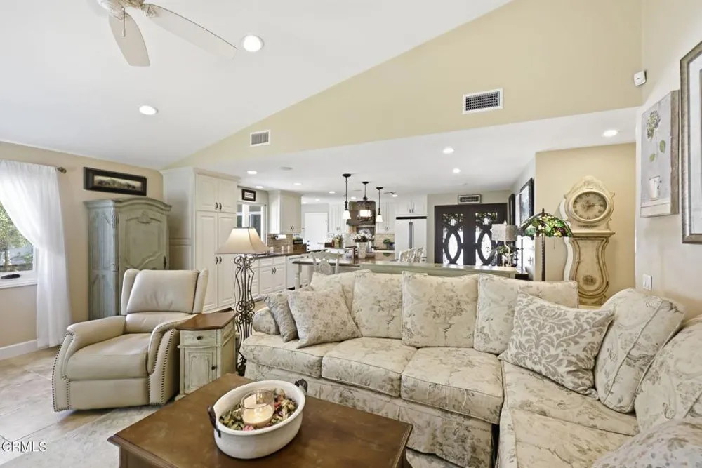1085 Paquita Street Camarillo, CA 93012