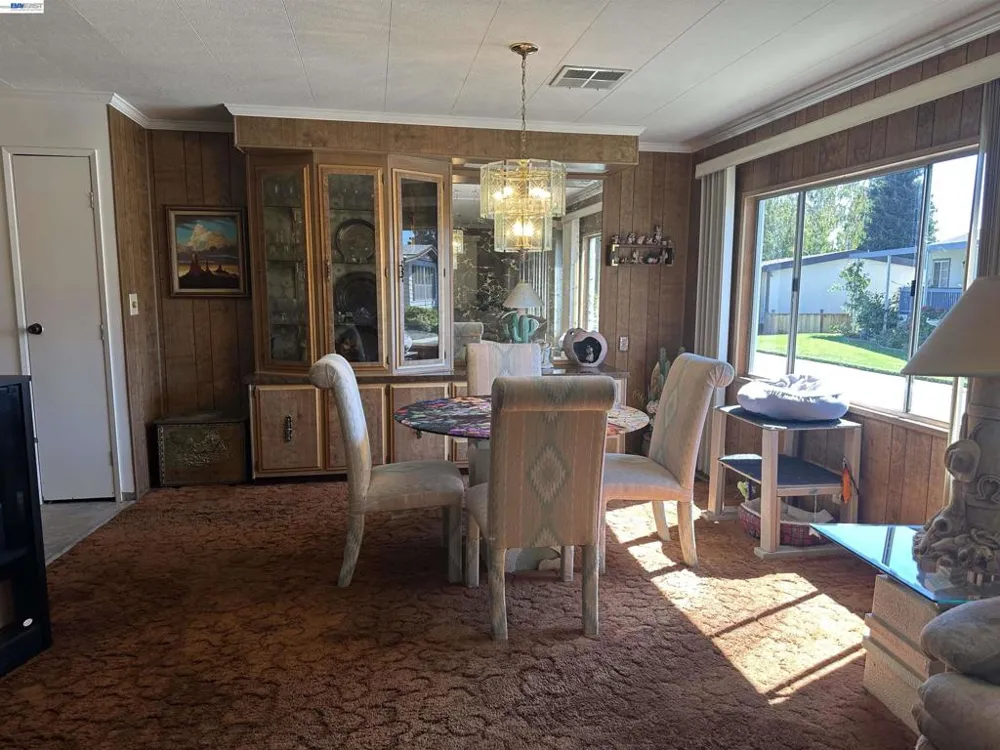 965 New England Village Dr. Hayward, CA 94544