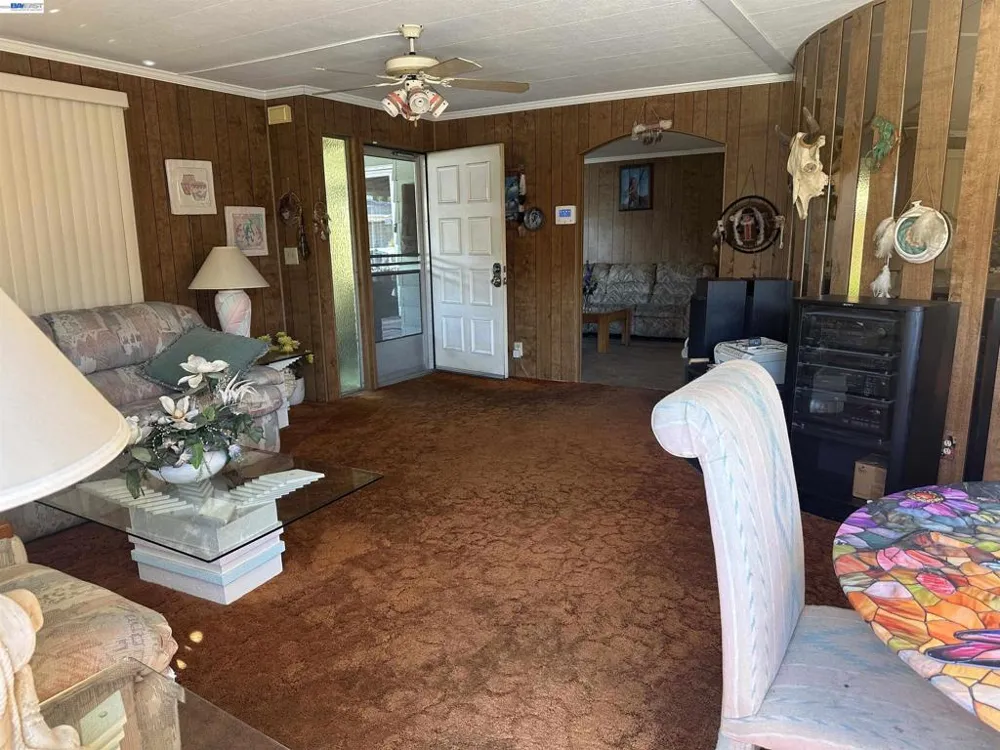 965 New England Village Dr. Hayward, CA 94544