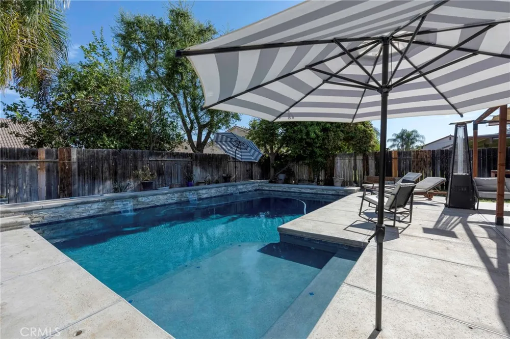 12206 Mezzadro Avenue Bakersfield, CA 93312