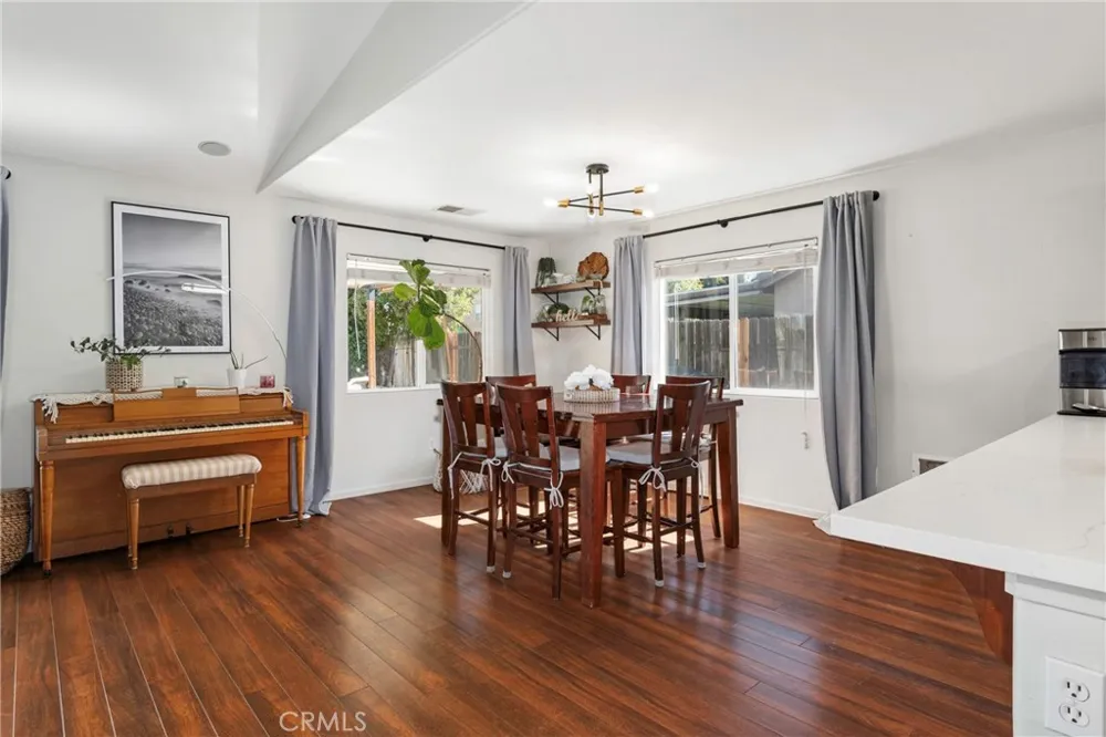 12206 Mezzadro Avenue Bakersfield, CA 93312