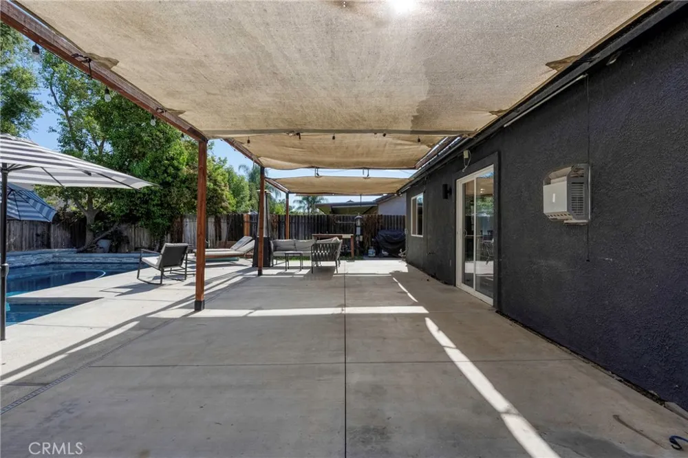 12206 Mezzadro Avenue Bakersfield, CA 93312