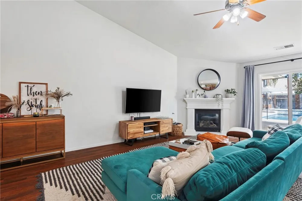 12206 Mezzadro Avenue Bakersfield, CA 93312
