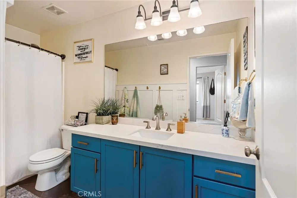 12206 Mezzadro Avenue Bakersfield, CA 93312