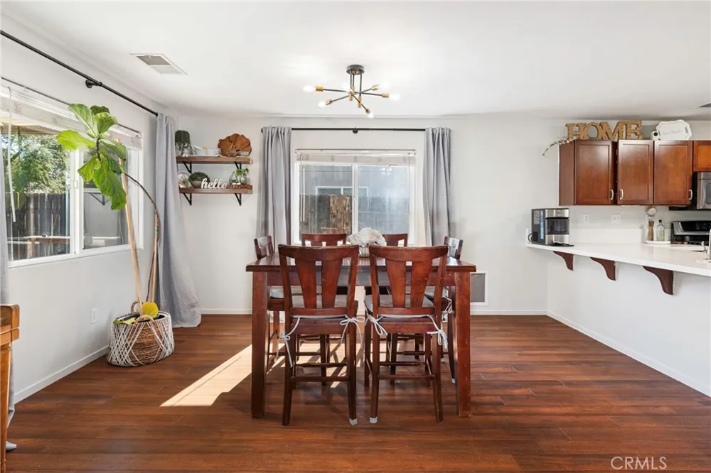 12206 Mezzadro Avenue Bakersfield, CA 93312