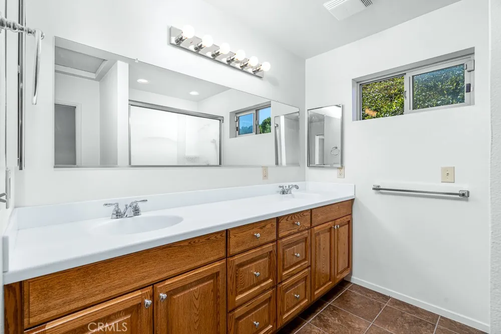 1329 Hickory Drive Hemet, CA 92545