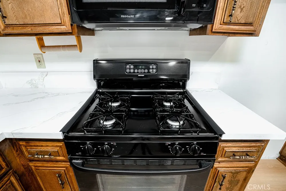1329 Hickory Drive Hemet, CA 92545