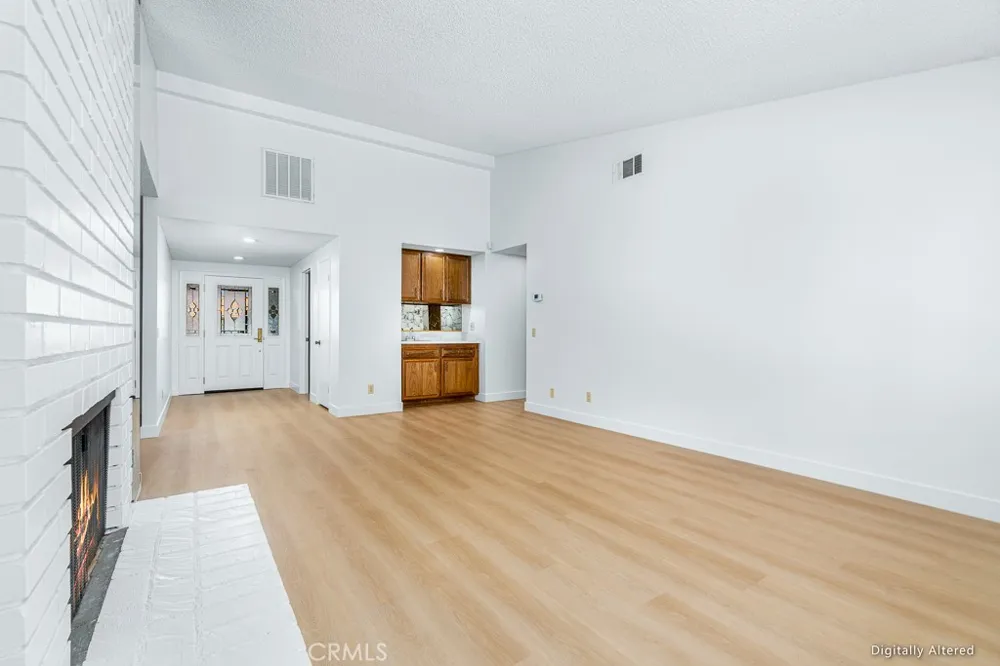 1329 Hickory Drive Hemet, CA 92545