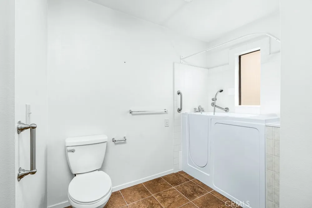 1329 Hickory Drive Hemet, CA 92545