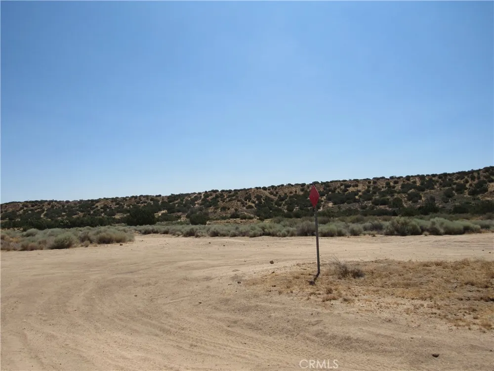 Middleton Ave Hesperia, CA 92345