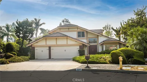1718 Redwood Way