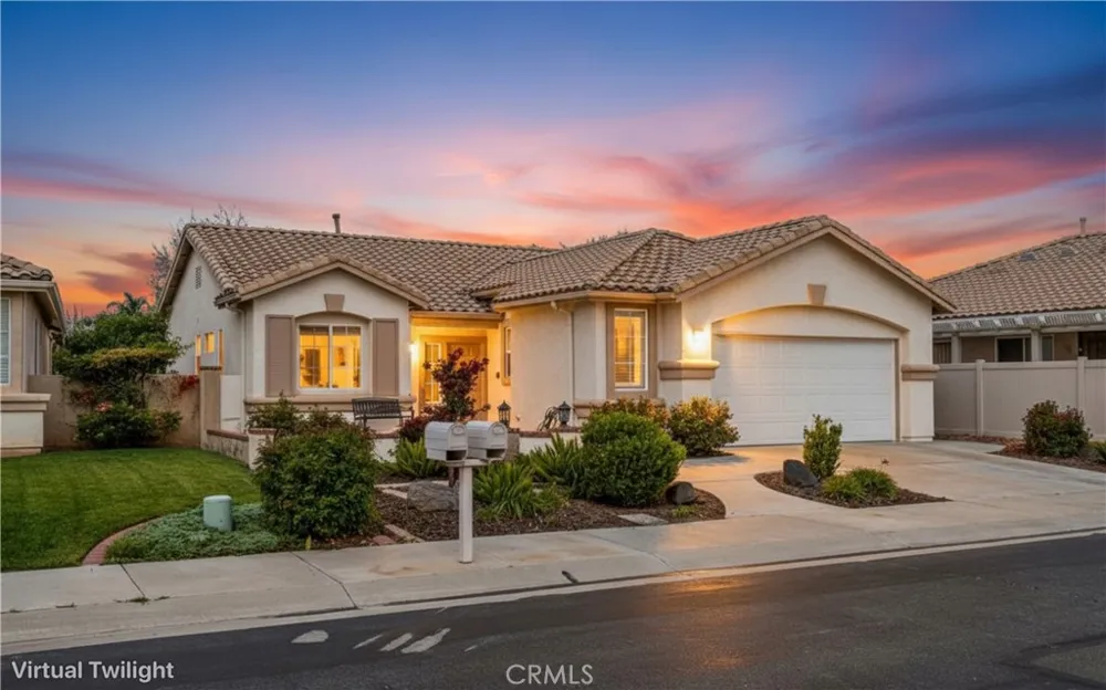 1851 Riviera Banning, CA 92220