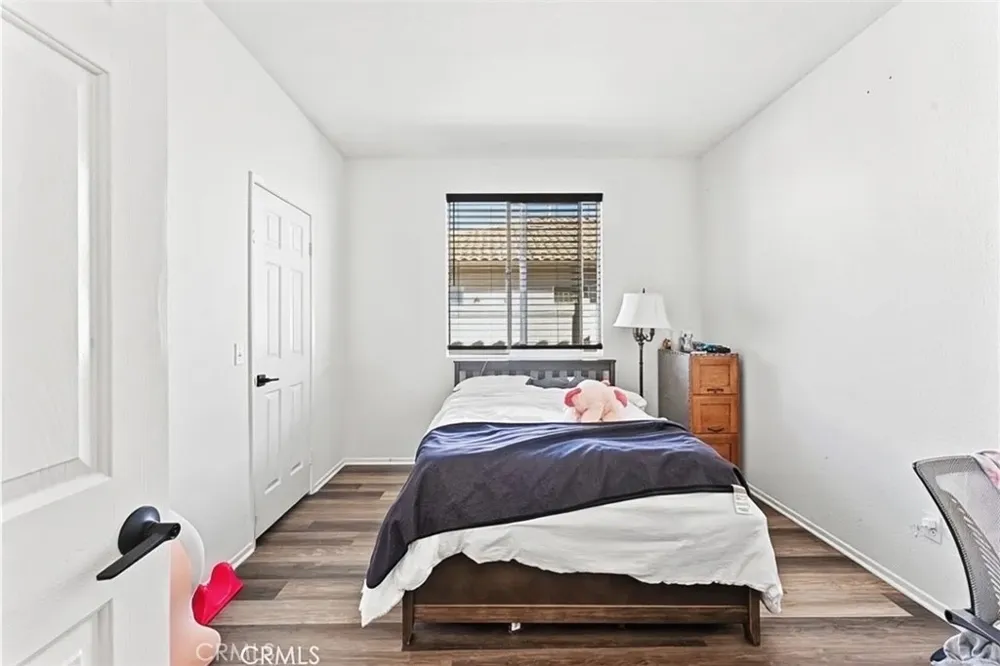 1851 Riviera Banning, CA 92220